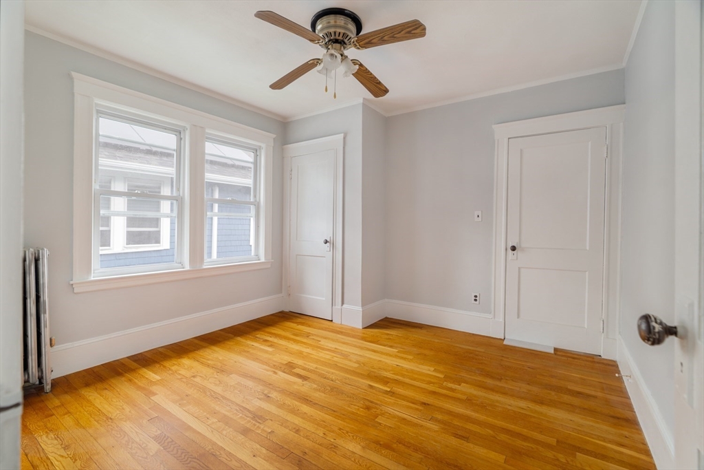 Cambridge, Massachusetts 02138, United States, 3 Bedrooms Bedrooms, ,1 BathroomBathrooms,Residential,Active,143765