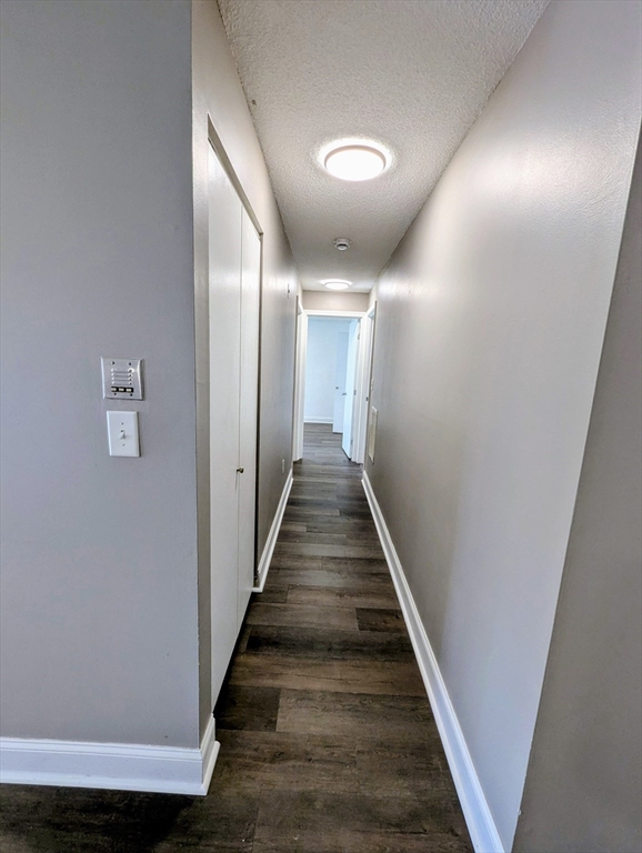 Franklin, Massachusetts 02038, United States, 2 Bedrooms Bedrooms, ,1 BathroomBathrooms,Residential,Active,203952