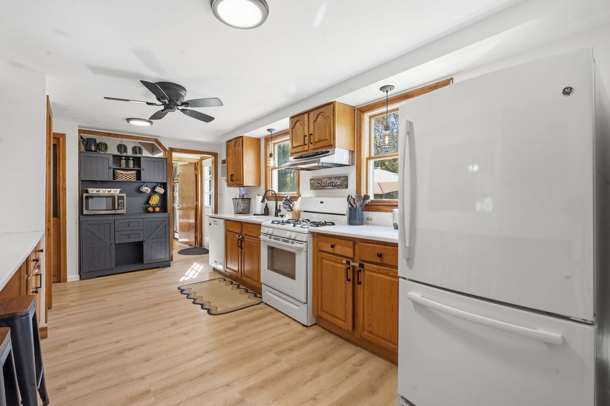 76 Pleasant Street, Granby, MA, 76 Pleasant Street, Granby, MA Photo #8