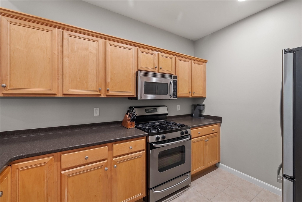 80 Lordvale Blvd 80