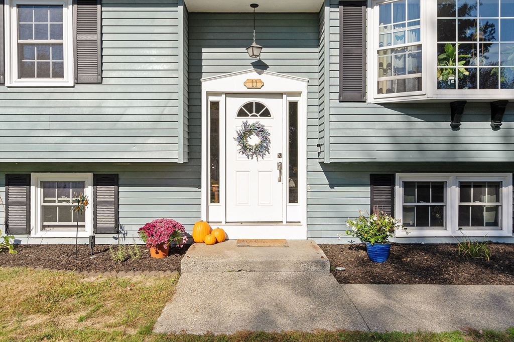 11 Dale Ave