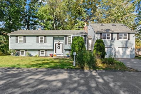 11 Dale Ave Leominster MA 01453