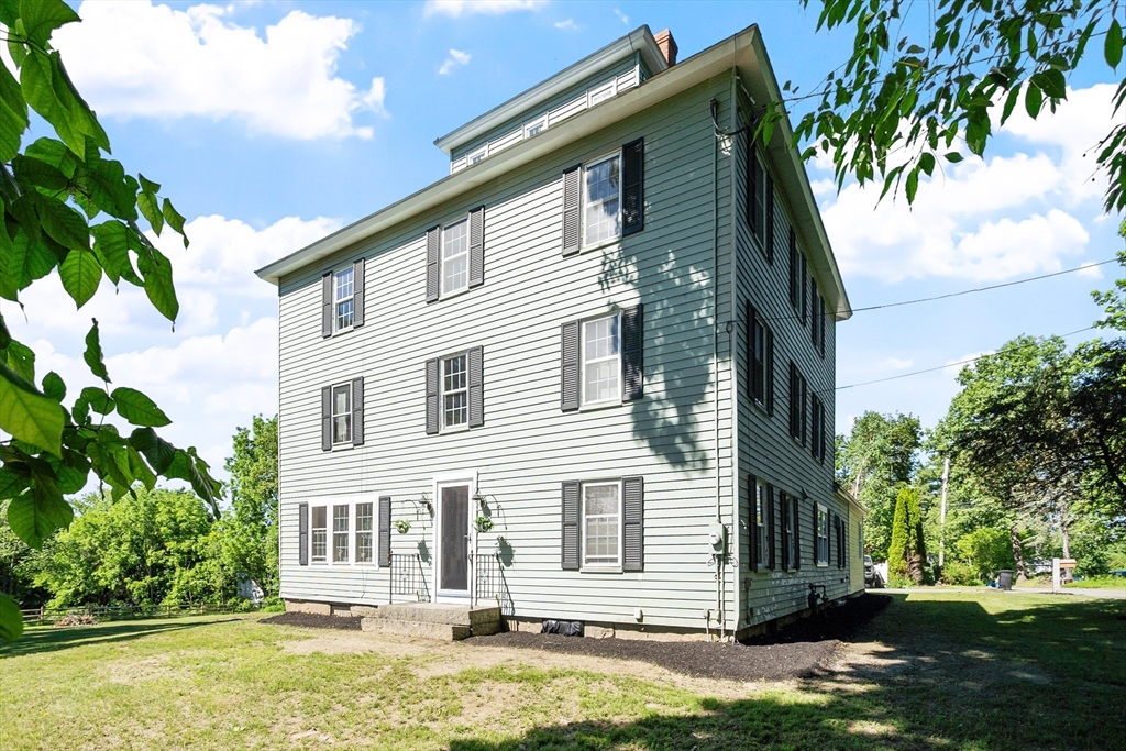 293 West St