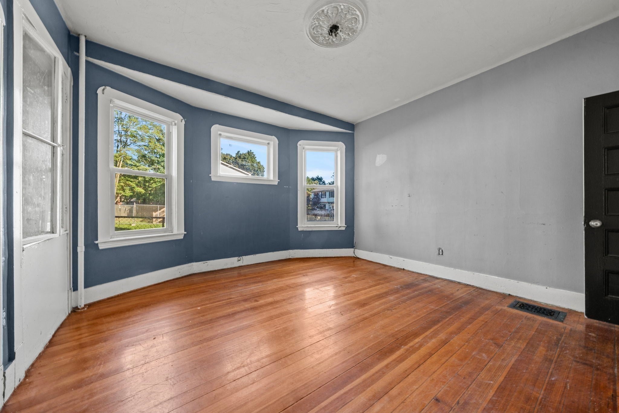 33 Hollander St, Boston, MA Photo #26