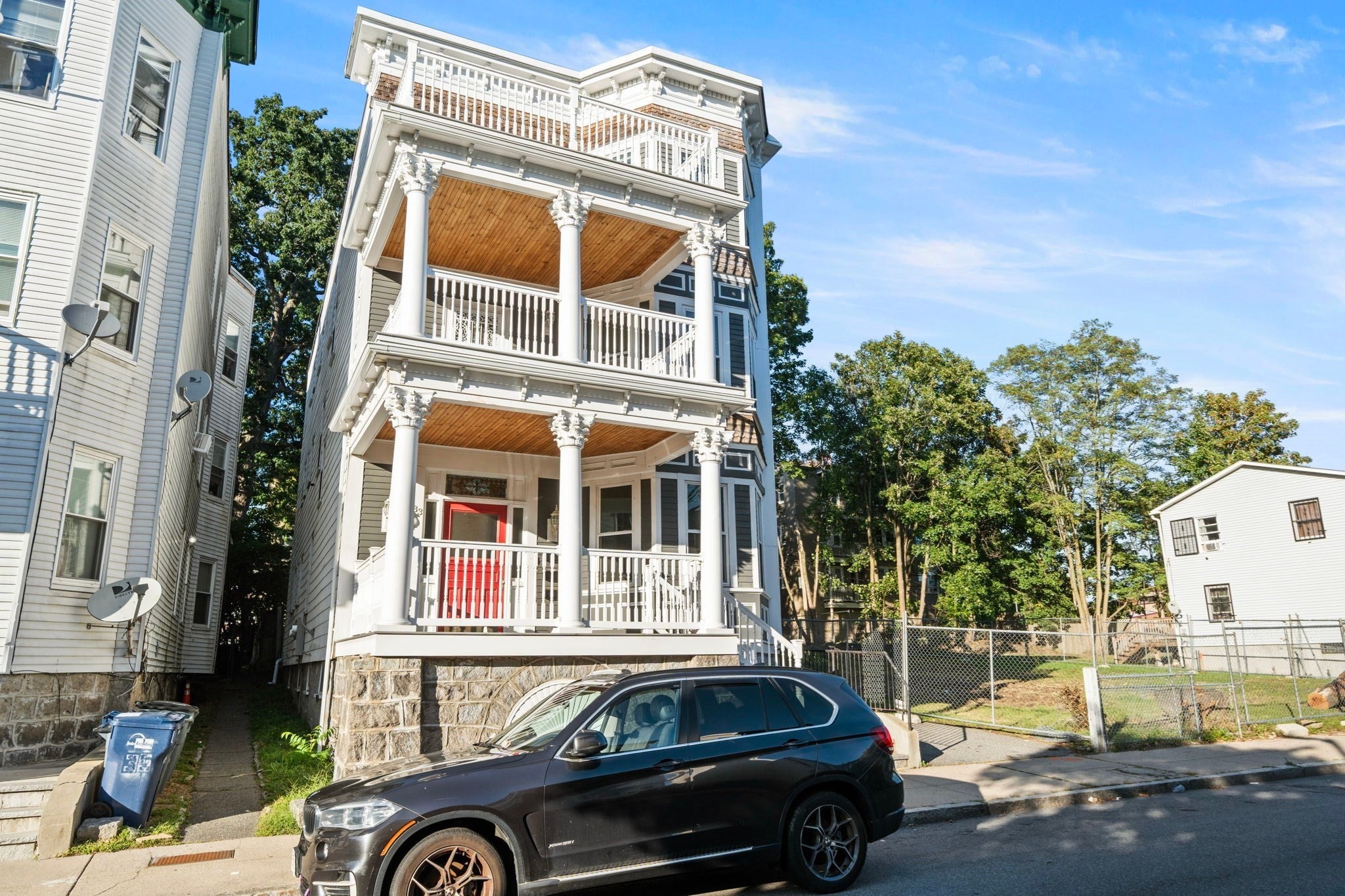 33 Hollander St, Boston, MA Photo #3