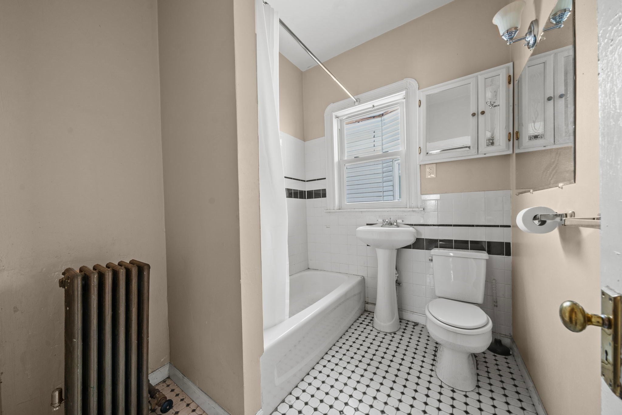 33 Hollander St, Boston, MA Photo #22