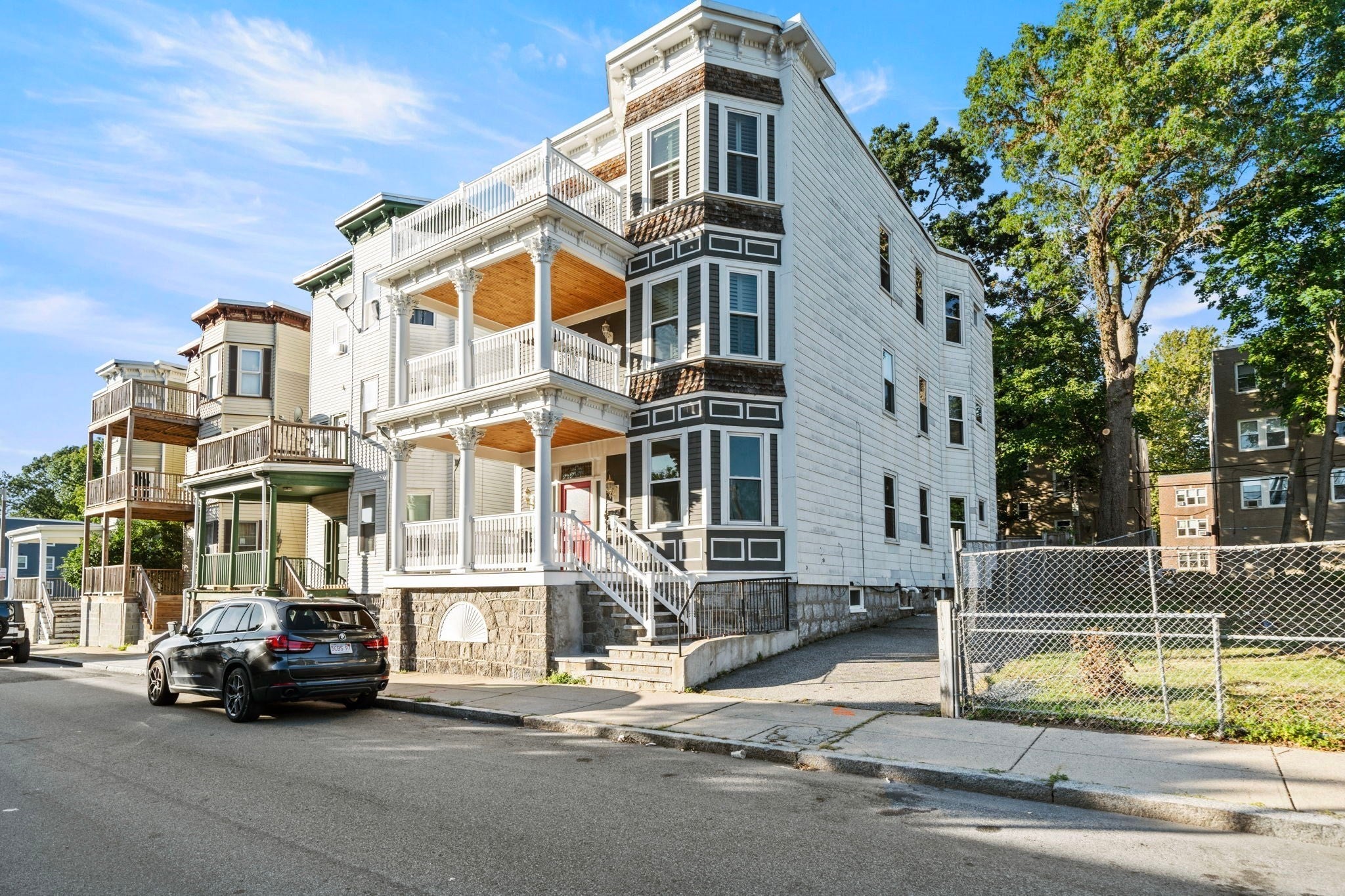 33 Hollander St, Boston, MA Photo #1