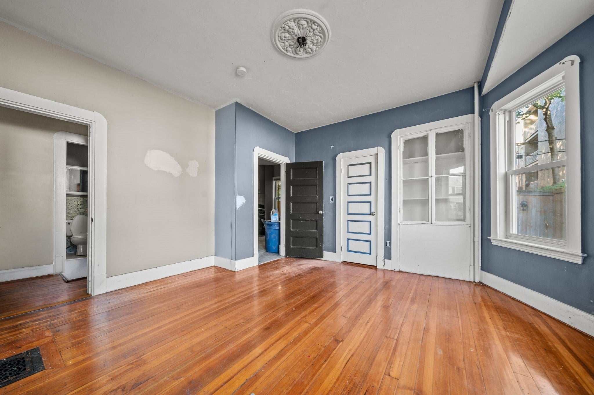 33 Hollander St, Boston, MA Photo #28