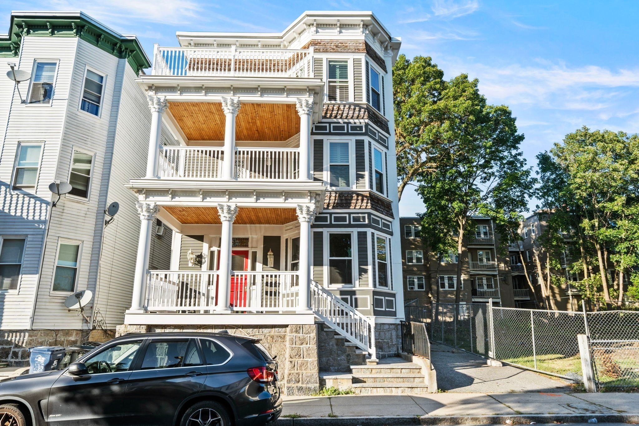 33 Hollander St, Boston, MA Photo #2