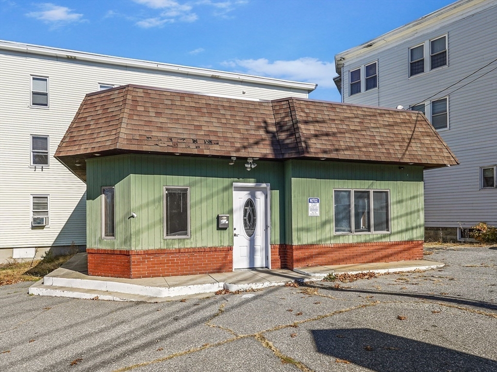1 East Main St