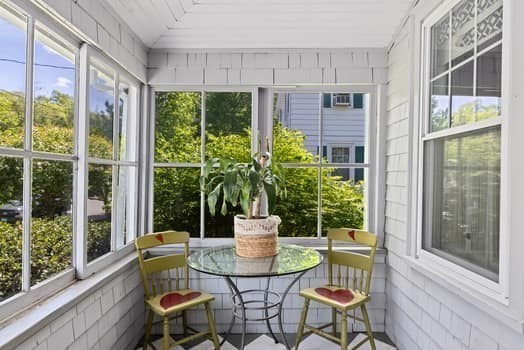 21 Fairview Road