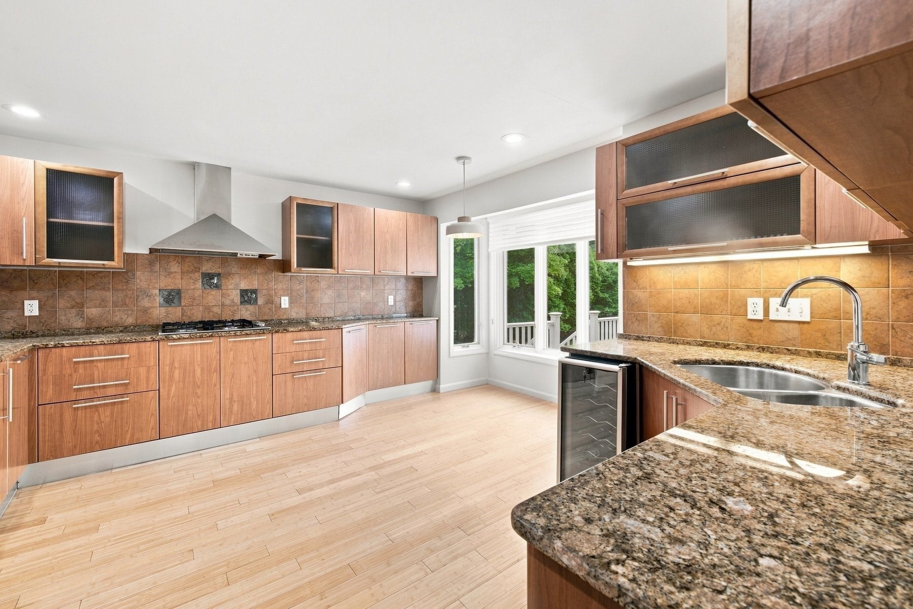 829 Chestnut ST, Newton, MA, 829 Chestnut ST, Newton, MA Photo #10