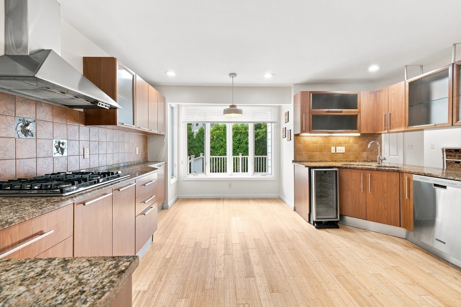 829 Chestnut ST, Newton, MA, 829 Chestnut ST, Newton, MA Photo #7