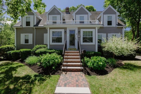 Photo of 98 Randolph St, Weymouth, MA 02190 (MLS # 73538620)
