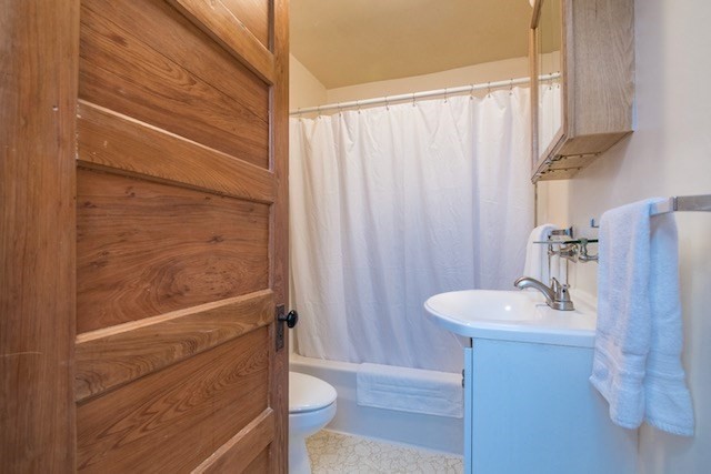 115 West St, Hadley, MA Photo #36