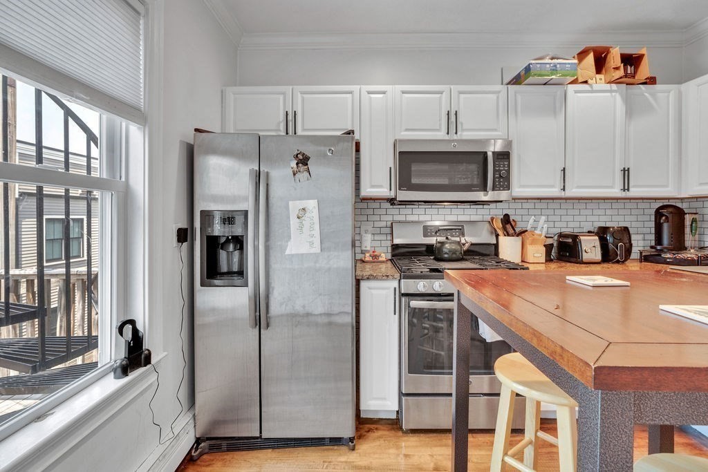 17 I St #3, Boston, MA, 17 I St #3, Boston, MA Photo #14