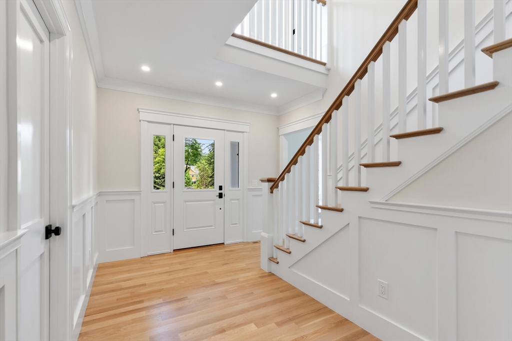 34 Cary Ave