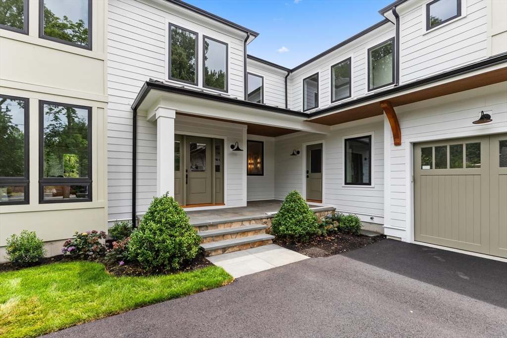 34 Cary Ave