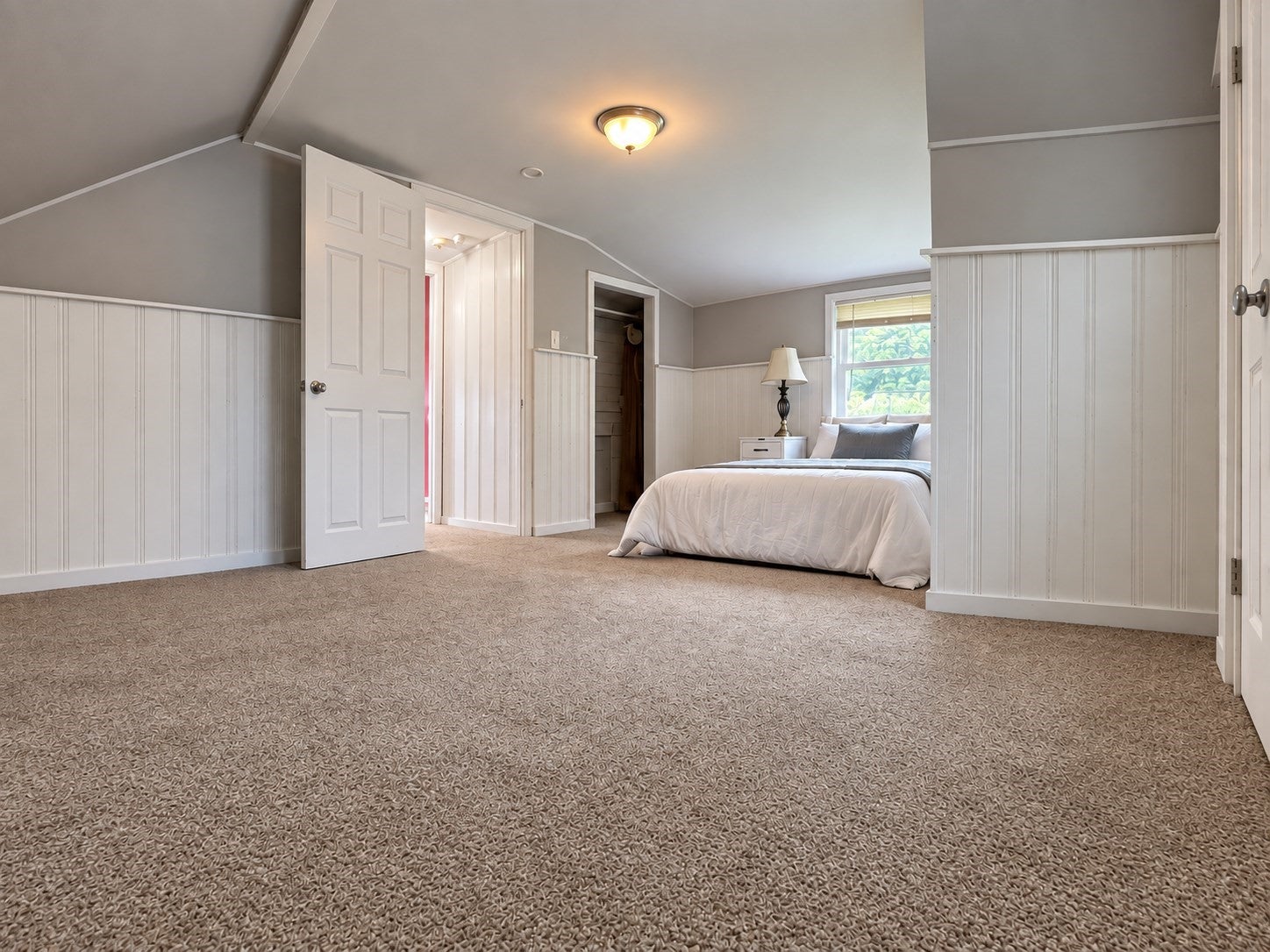 30 Amesbury St, Worcester, MA Photo #8