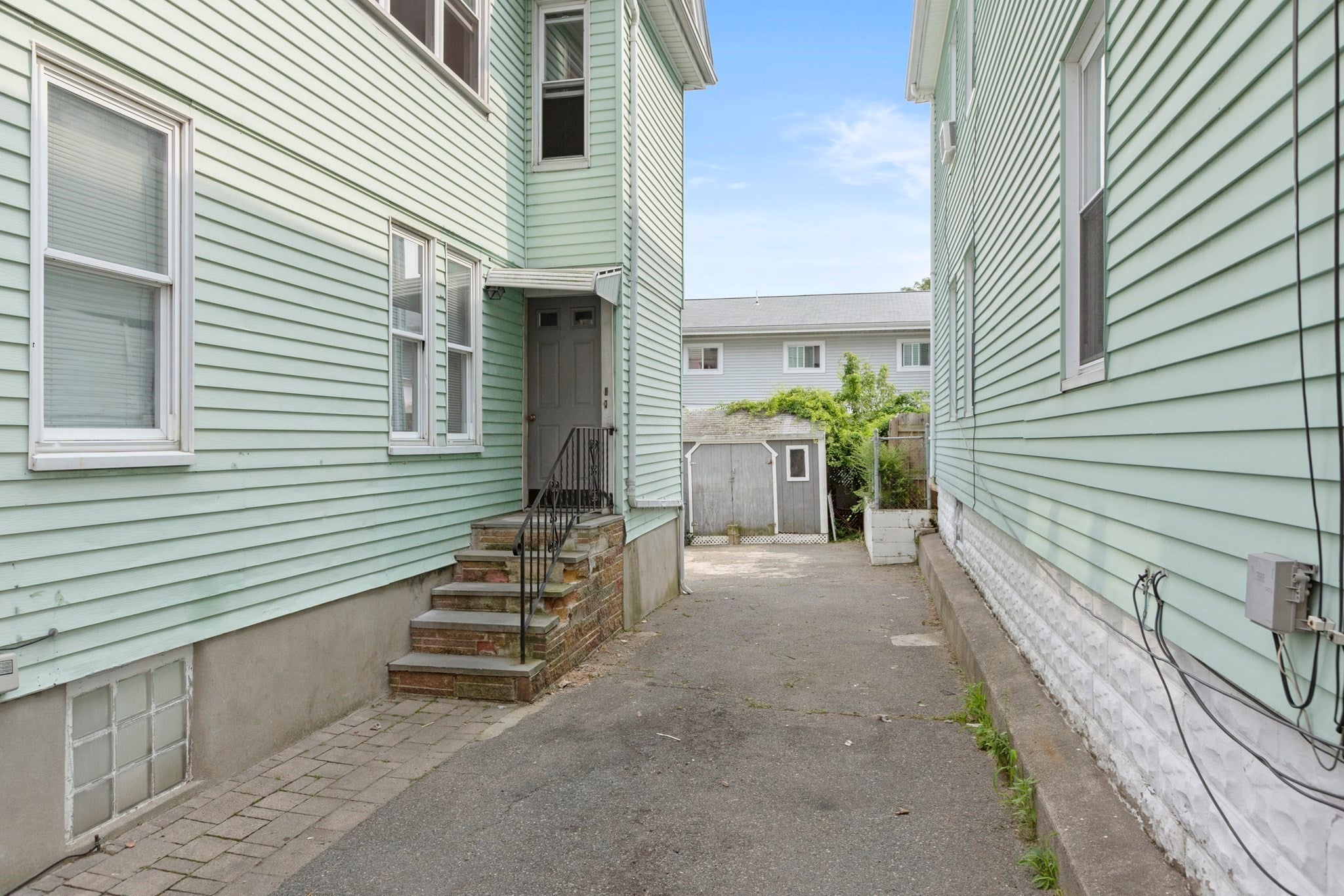 24 Belleville Rd, New Bedford, MA, 24 Belleville Rd, New Bedford, MA Photo #3