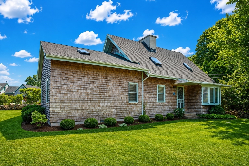 8 Juniper Rd