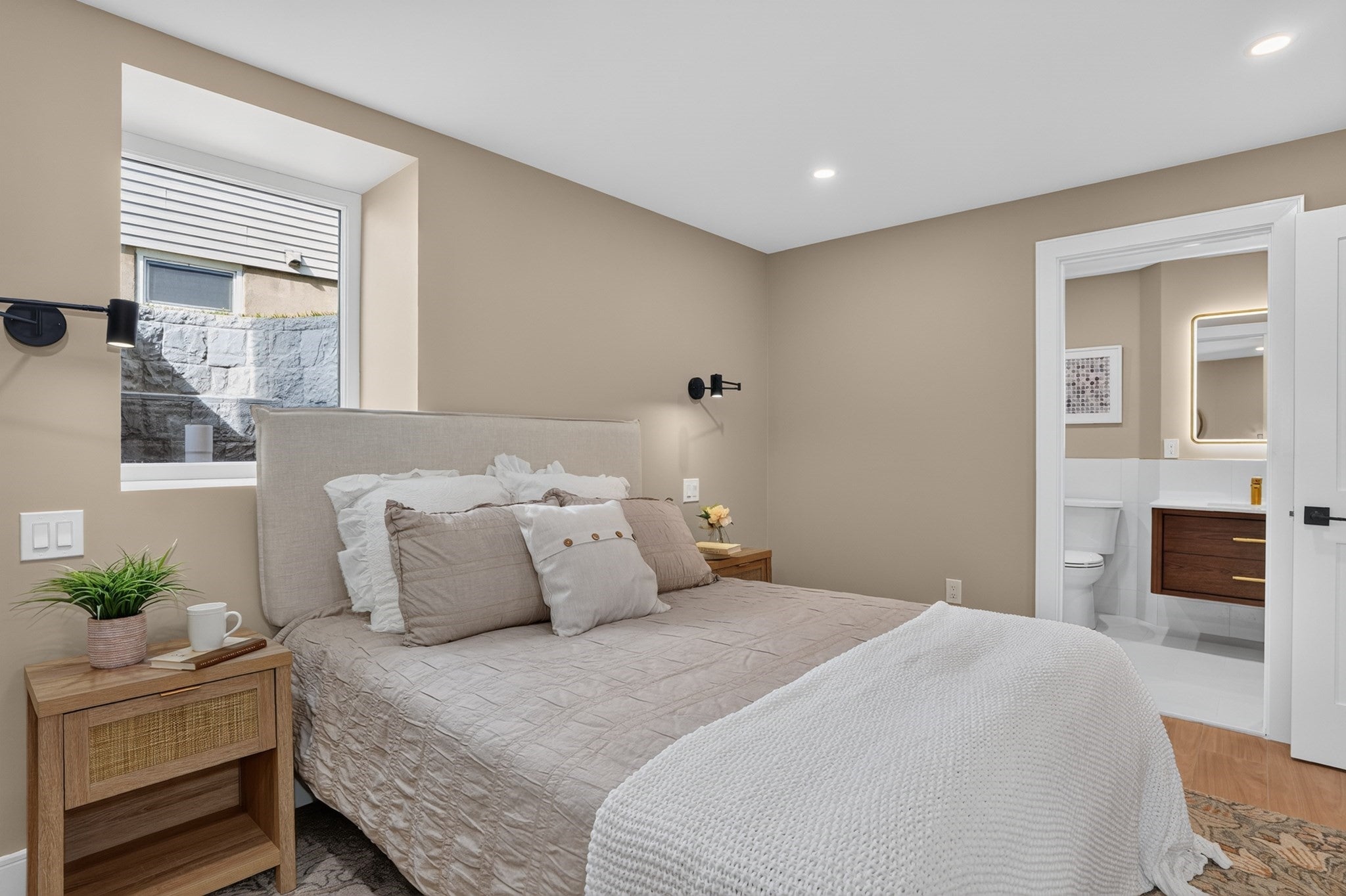 194 N. Beacon Street #1, Watertown, MA, 194 N. Beacon Street #1, Watertown, MA Photo #13