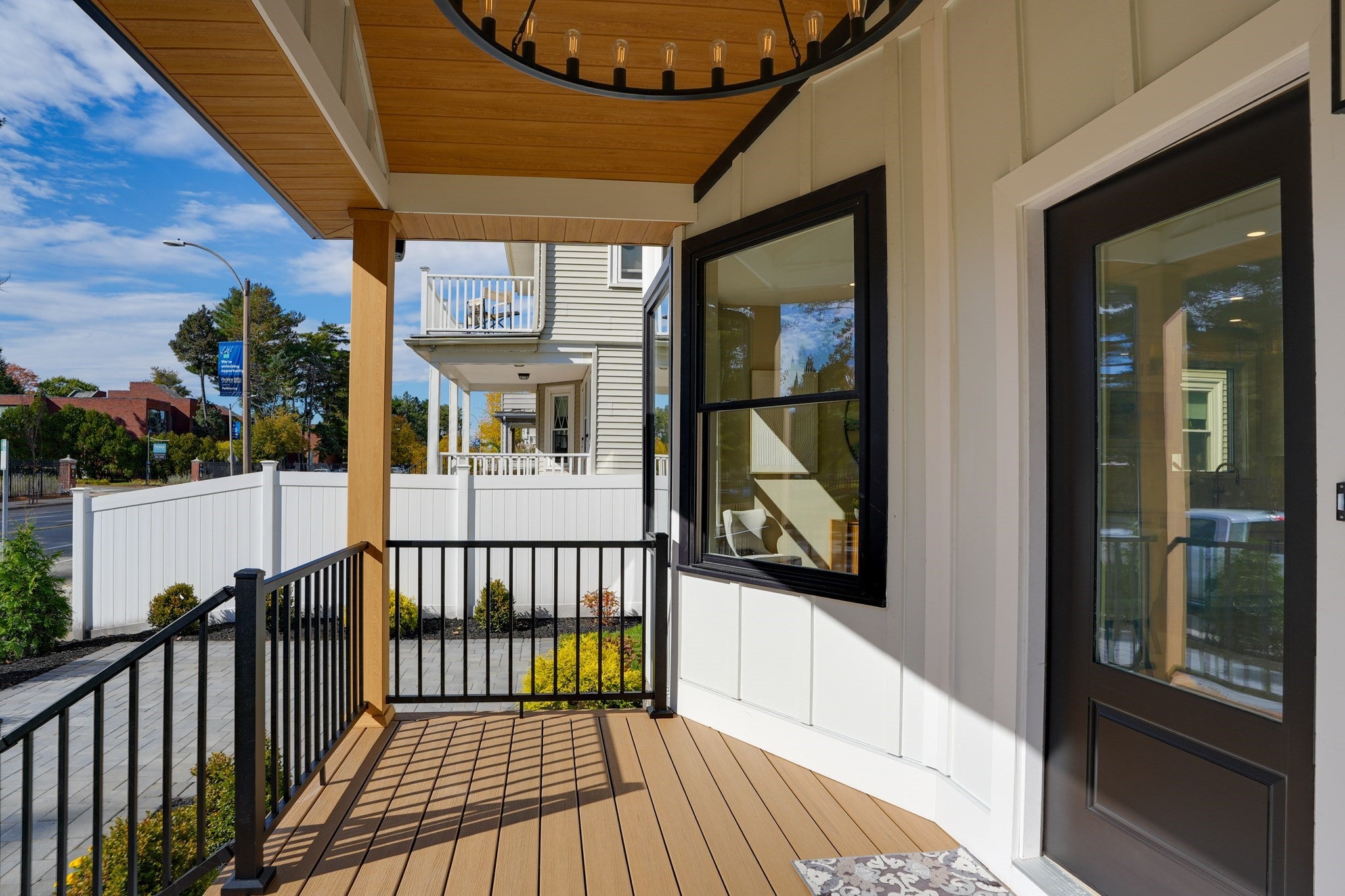 194 N. Beacon Street 1