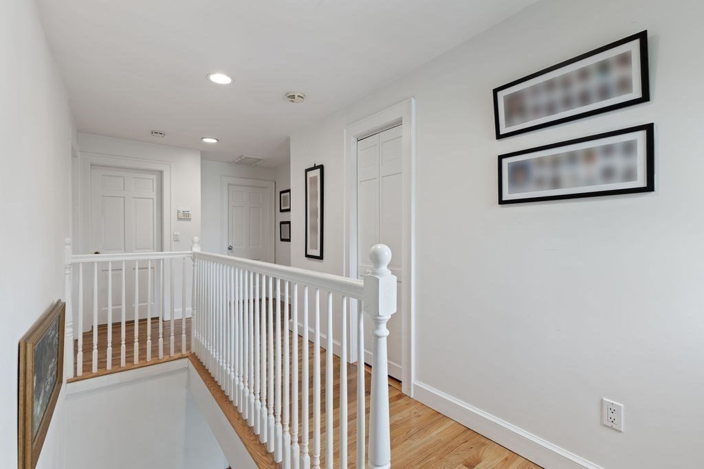 542 Commonwealth Ave #542, Newton, MA Photo #16