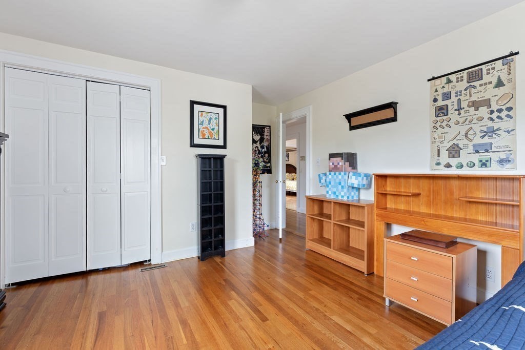 542 Commonwealth Ave #542, Newton, MA Photo #23