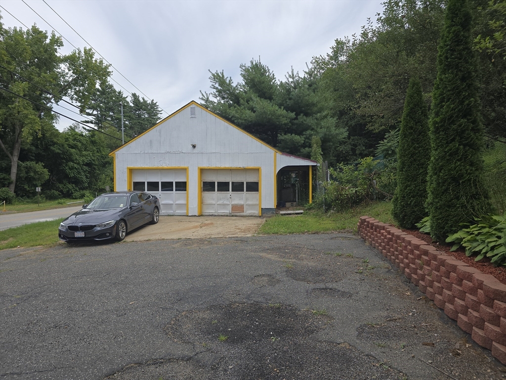 111 East St