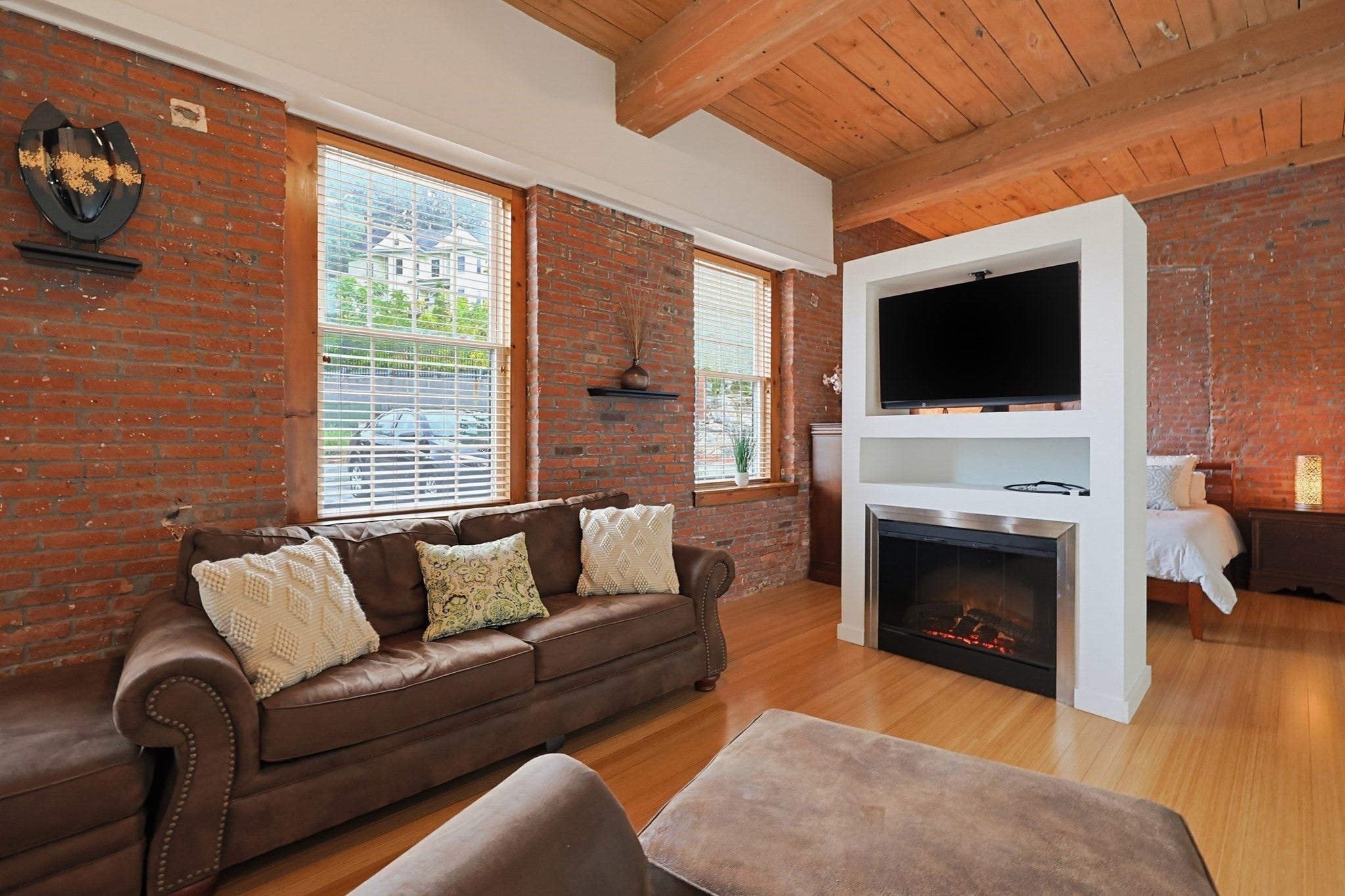 1511 Main Street 301