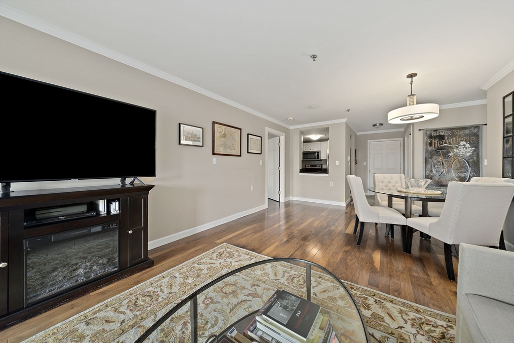 300 Allston St 506