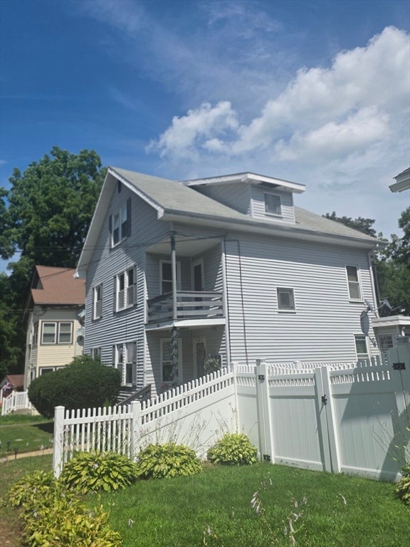 26 Harding Ct, Southbridge, MA, 26 Harding Ct, Southbridge, MA Photo #3