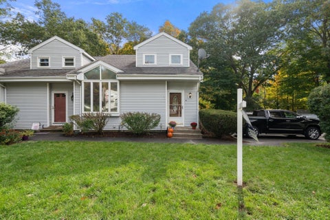 Photo of 8 Lauren Drive #8, Rockland, MA 02370 (MLS # 73591525)