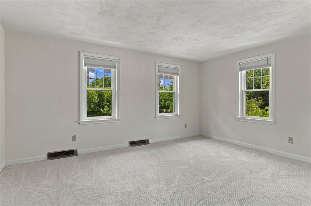 23 Old Jacobs Road, Georgetown, MA, 23 Old Jacobs Road, Georgetown, MA Photo #19