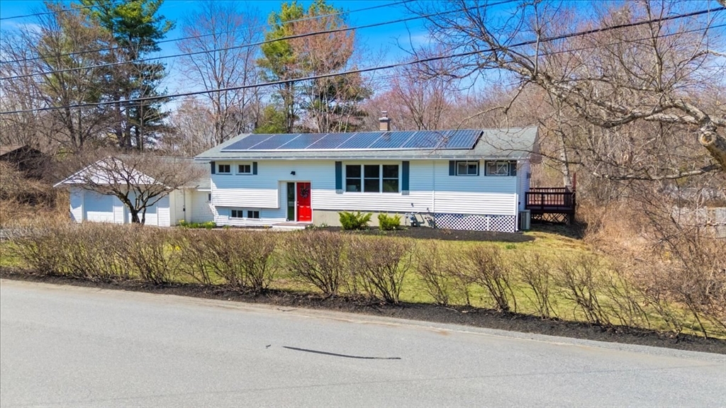 237 Davis Rd