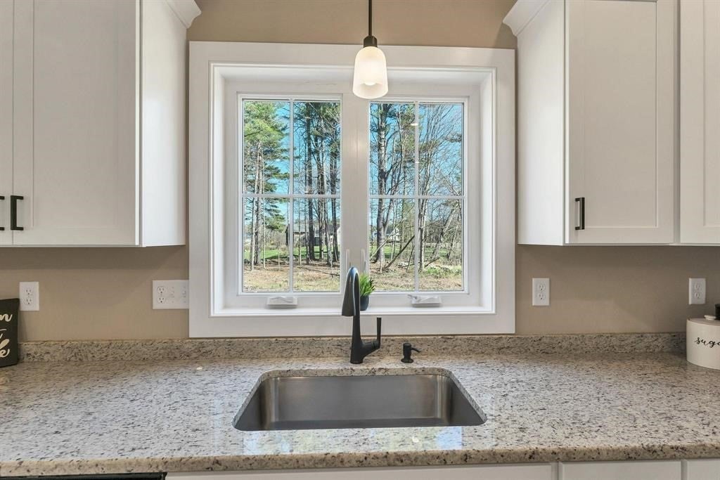 669 High St #6, Candia, NH, 669 High St #6, Candia, NH Photo #4