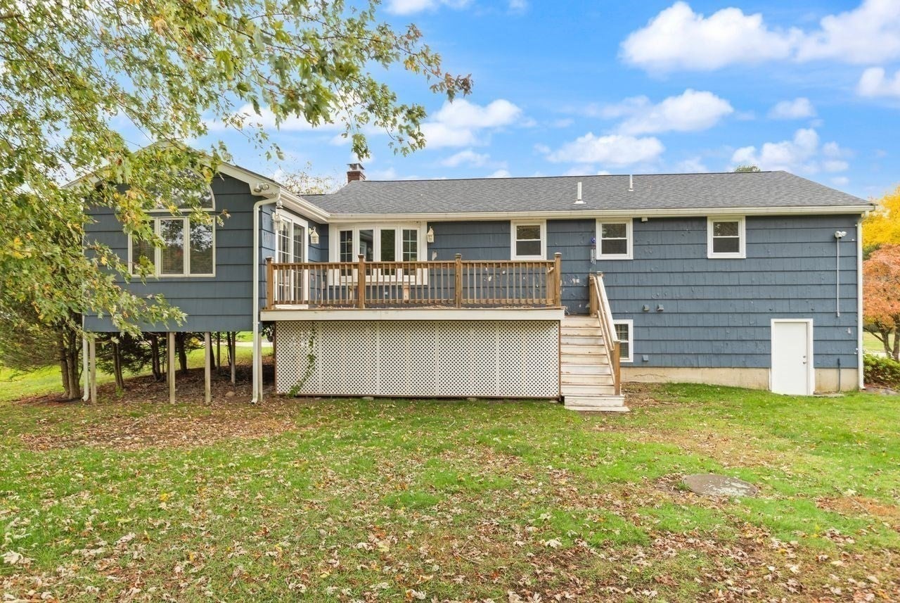 7 Heath Rd