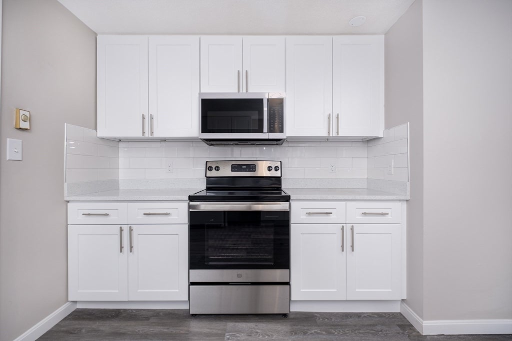441-445 Ferry St
