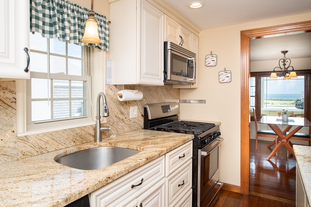 51 Freeman Ave, Sandwich, MA, 51 Freeman Ave, Sandwich, MA Photo #9