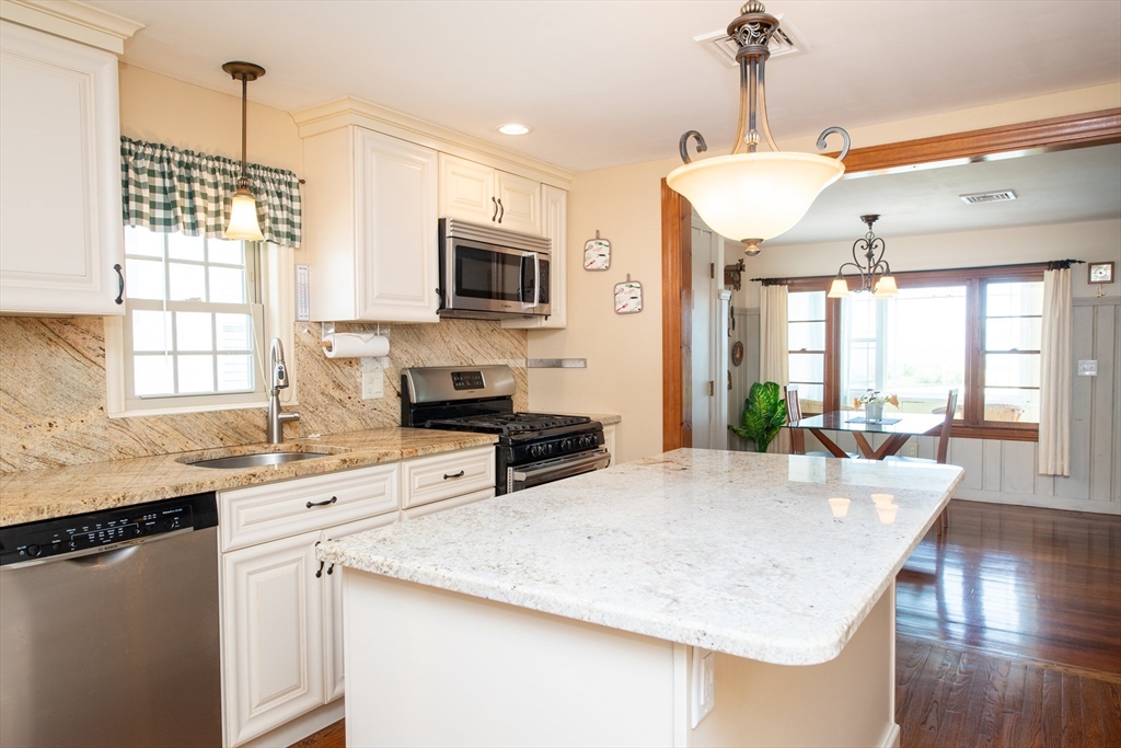 51 Freeman Ave, Sandwich, MA, 51 Freeman Ave, Sandwich, MA Photo #10