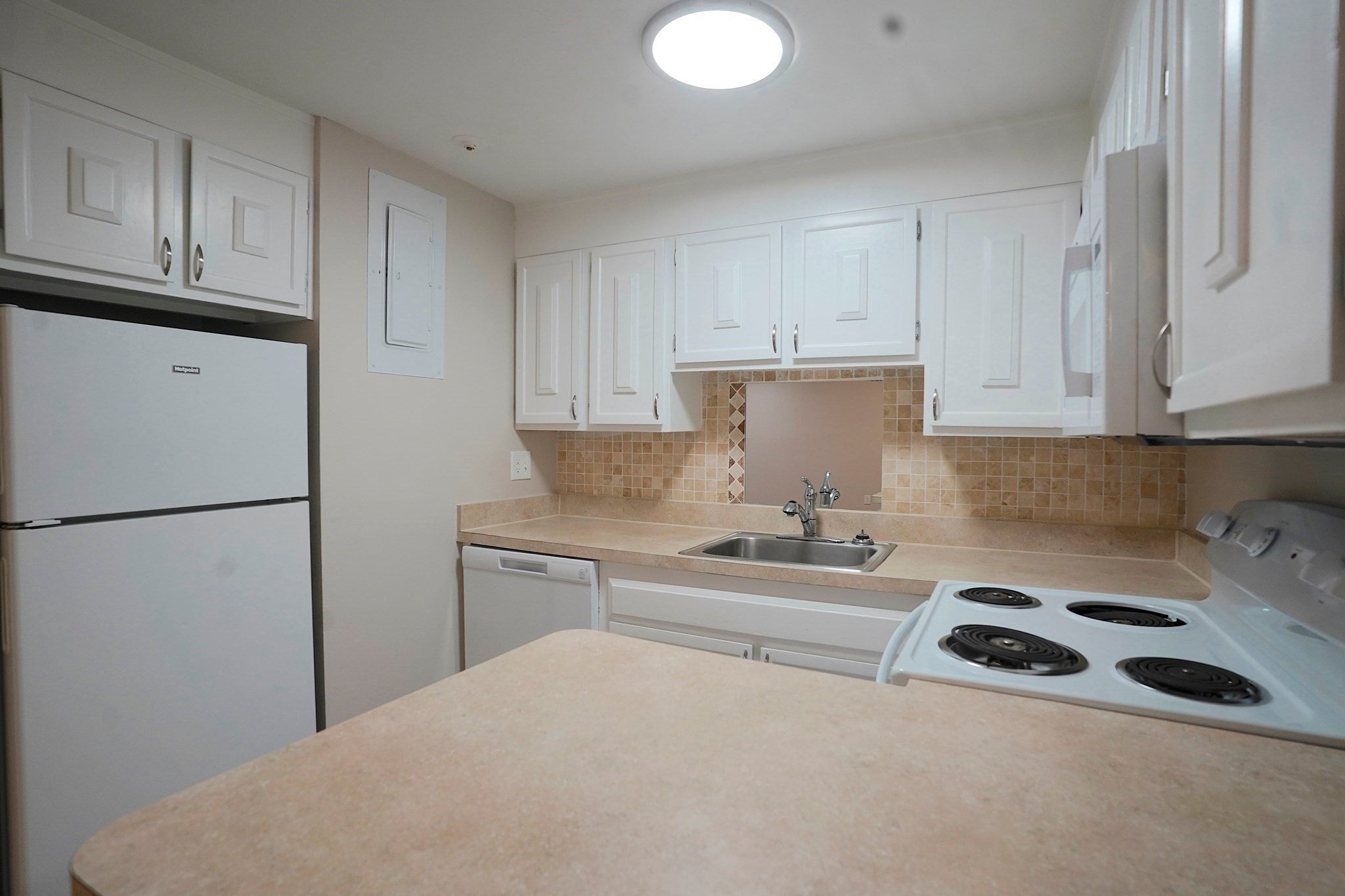 75 Presidential Dr #2, Quincy, MA, 75 Presidential Dr #2, Quincy, MA Photo #5