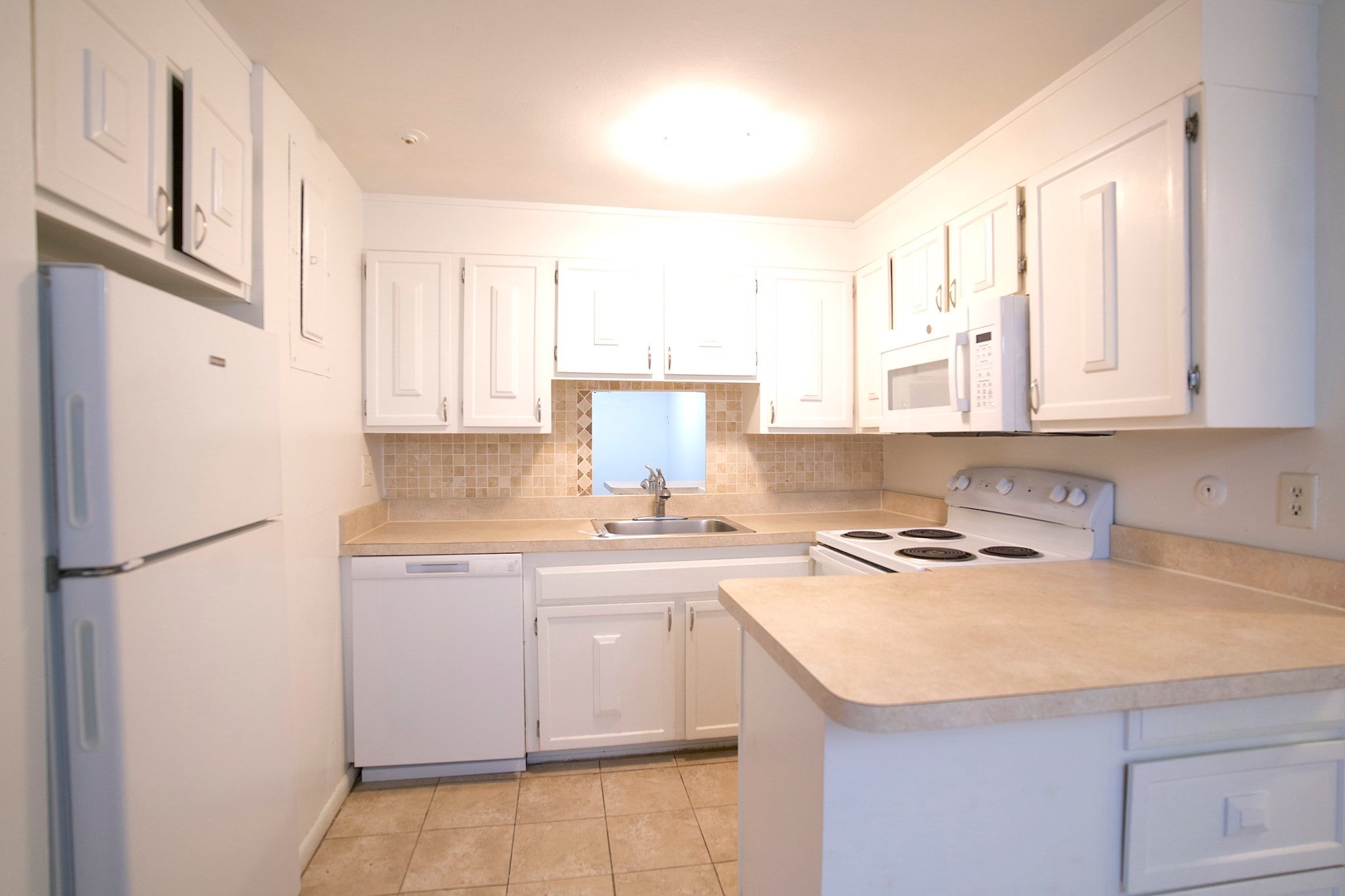 75 Presidential Dr #2, Quincy, MA, 75 Presidential Dr #2, Quincy, MA Photo #15