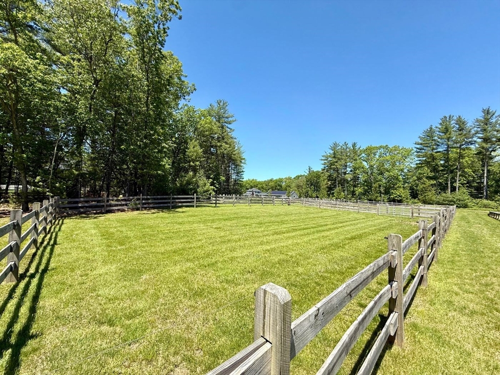 28 Deer Run Rd