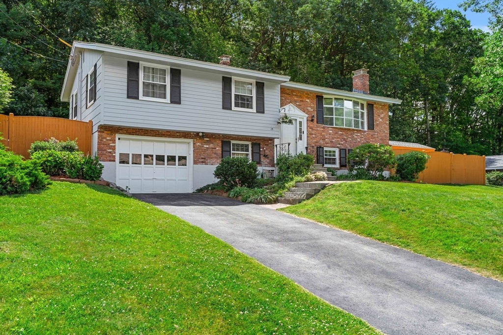 15 James Rd