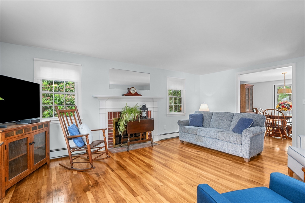 12 Copley Pl
