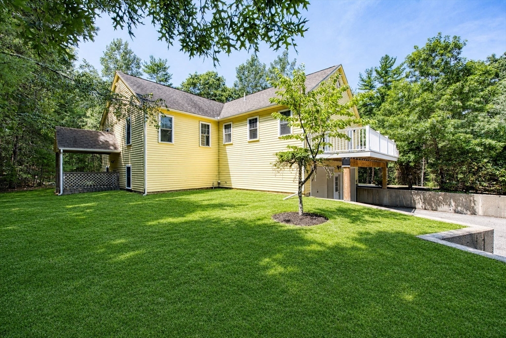 6 Daniel Dr