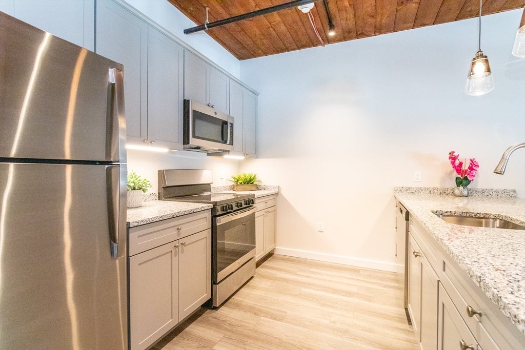 55 Sterling St #312M, Clinton, MA Photo #21