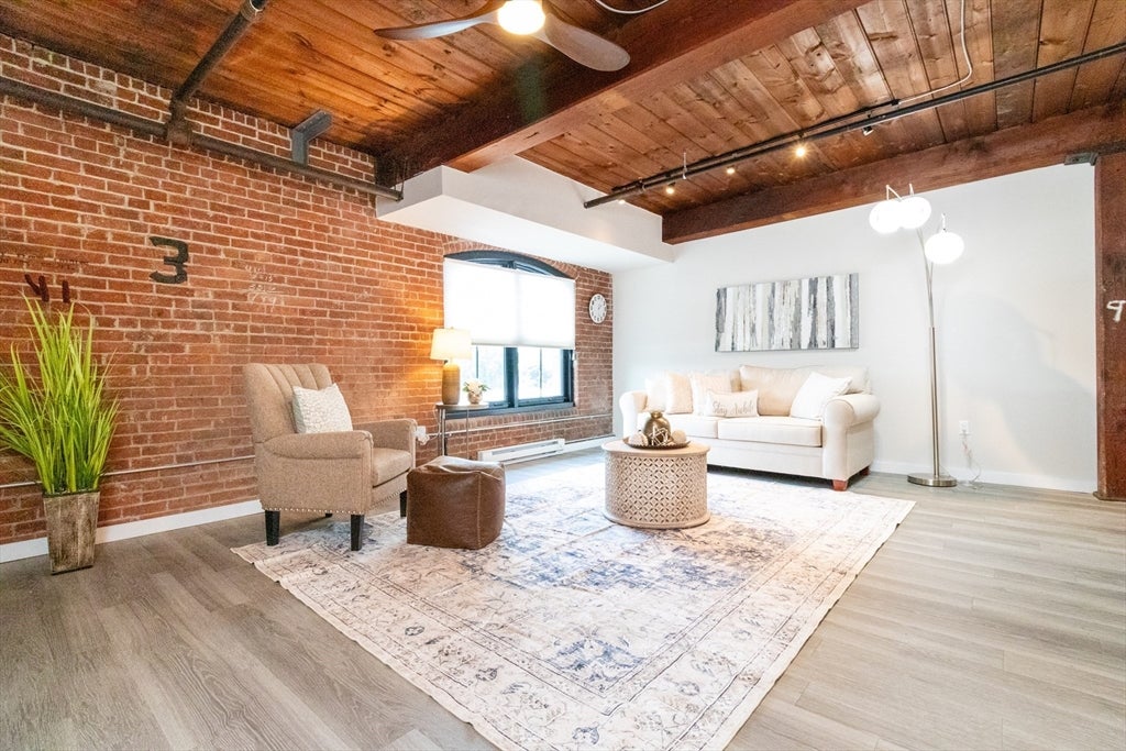 55 Sterling St 312M