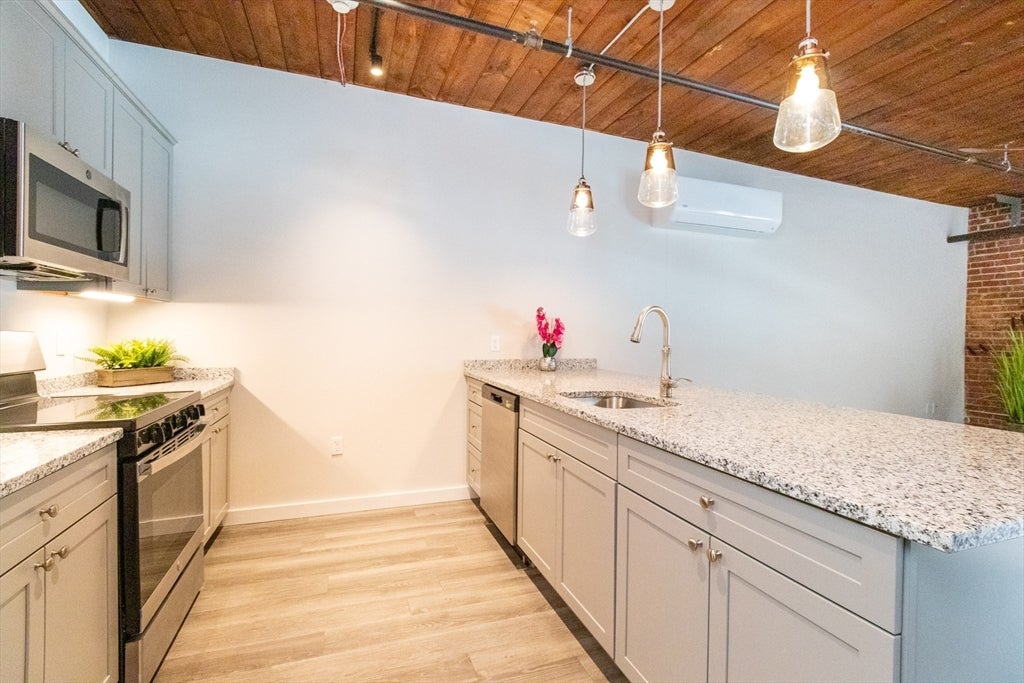 55 Sterling St #312M, Clinton, MA Photo #23